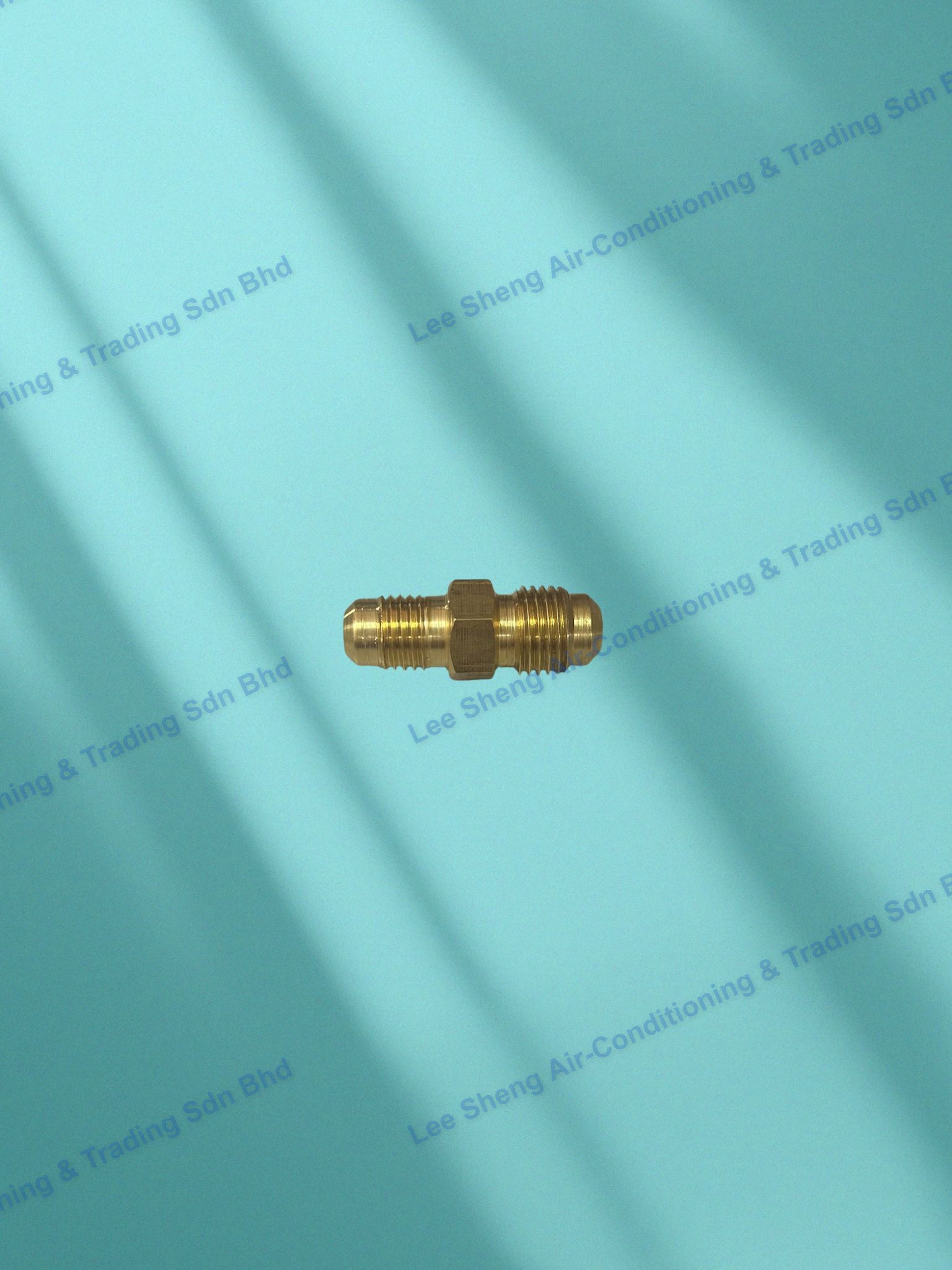 D9-Double Flare Reducer 1/4" x 5/16”